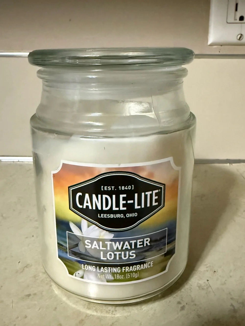 Saltwater Lotus Scented Jar Candle - White